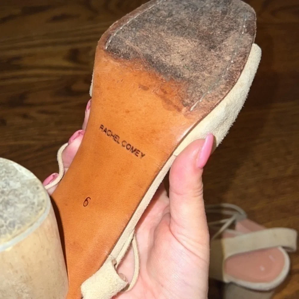 Rachel Comey Melrose‎ Beige Suede Leather Sandals Heels